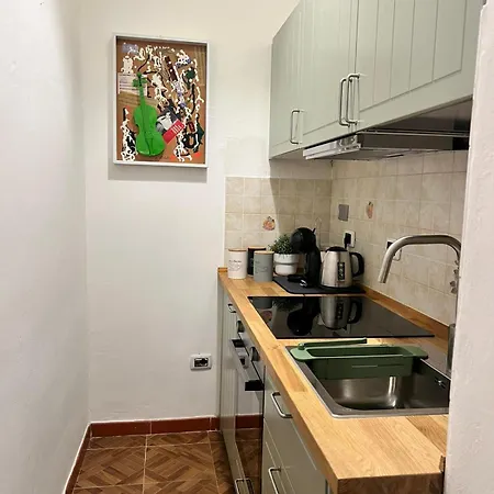 Apartman Art Guelfa *